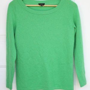Talbot’s 100% Cashmere Kelly Green Sweater